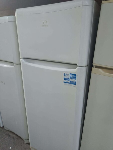 Frigider combina frigorifica Arctic, metrou Tineretului.